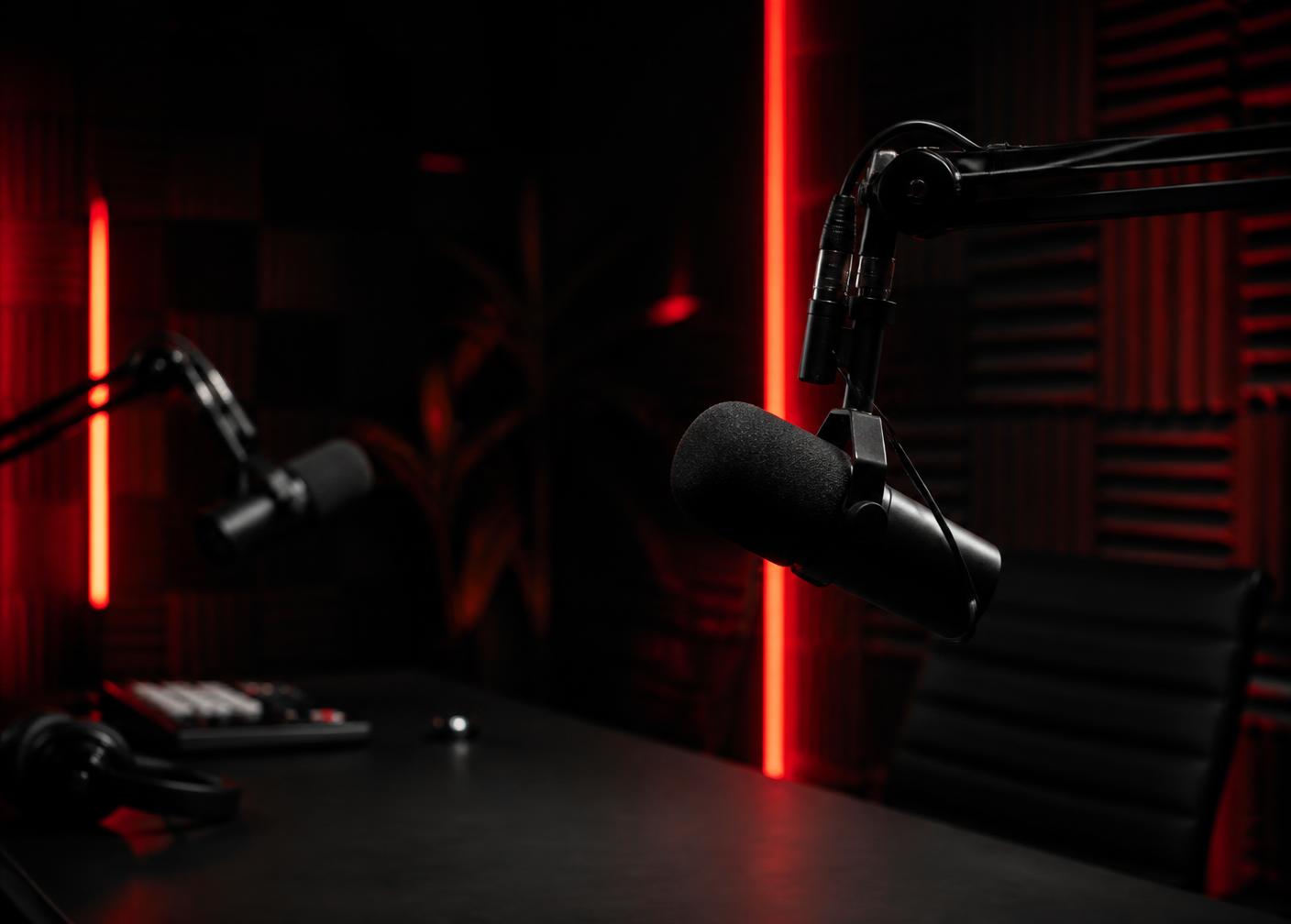 Digital, Podcast & YouTube